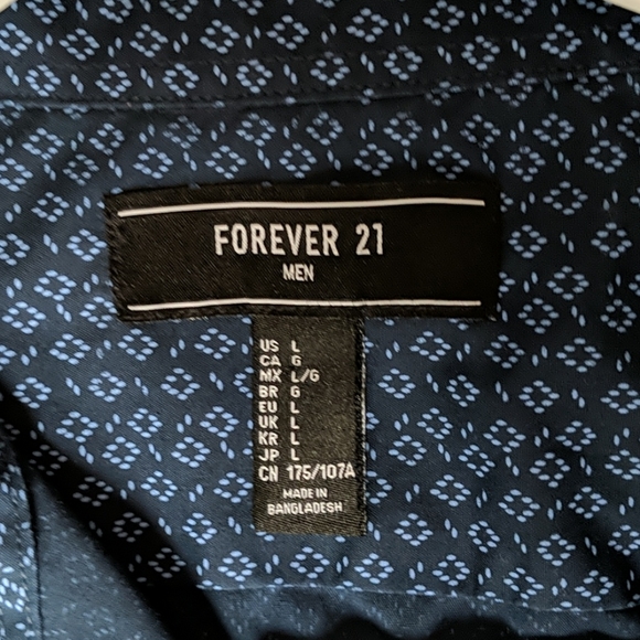 Forever 21 Men's L blue casual short sleeve - Picture 2 of 3